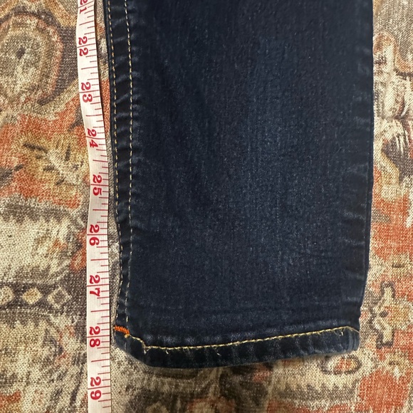 True Religion Skinny Jeans - low rise - Picture 3 of 6